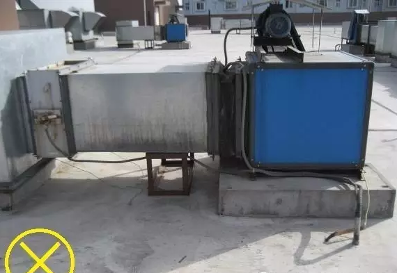 屋頂風(fēng)機(jī)安裝錯誤實例2